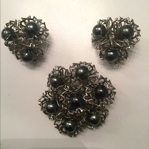 Fun vintage earrings